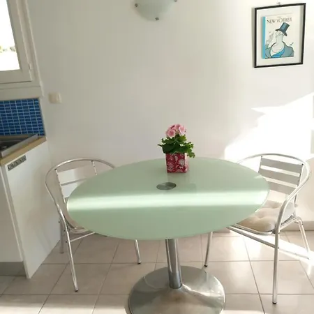 La Tamarissiere Apartment
