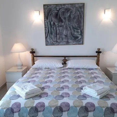 Apartment La Tamarissiere