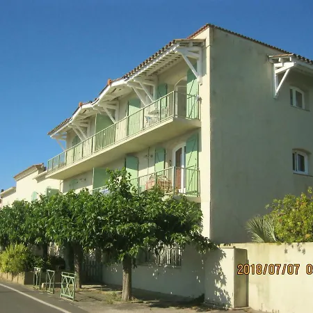 La Tamarissiere Apartment